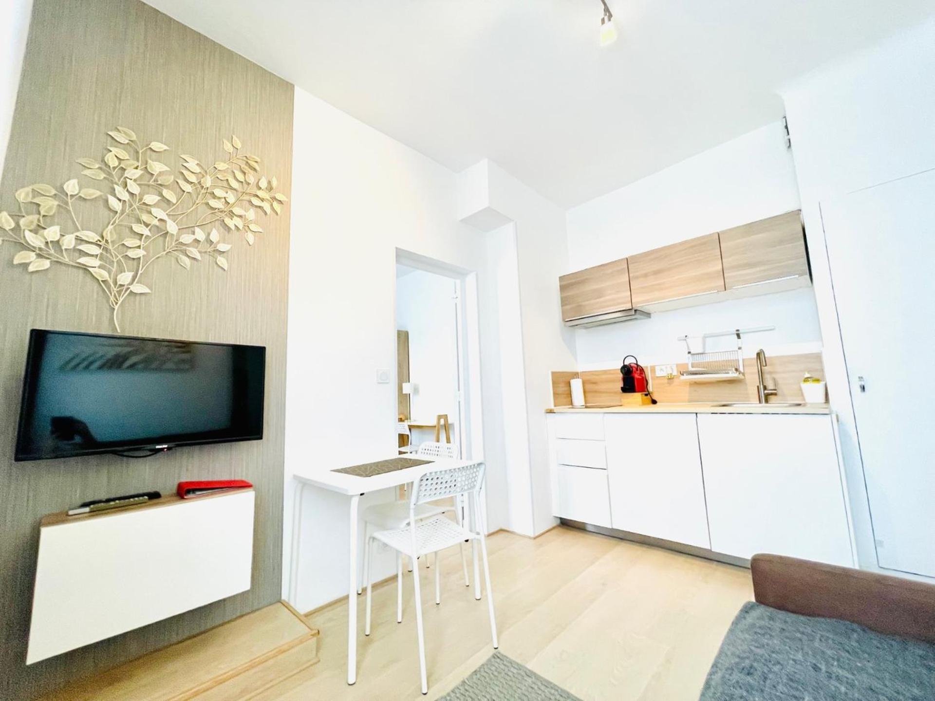 F2 Golden Lounge, Hyper Centre, Parking Apartman Nantes Kültér fotó